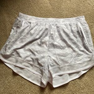 White/gray camo shorts